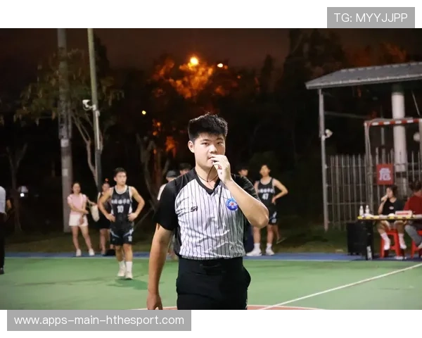 篮球裁判误判在中国联赛舆论危机中的应对策略，篮球裁判判错了怎么办